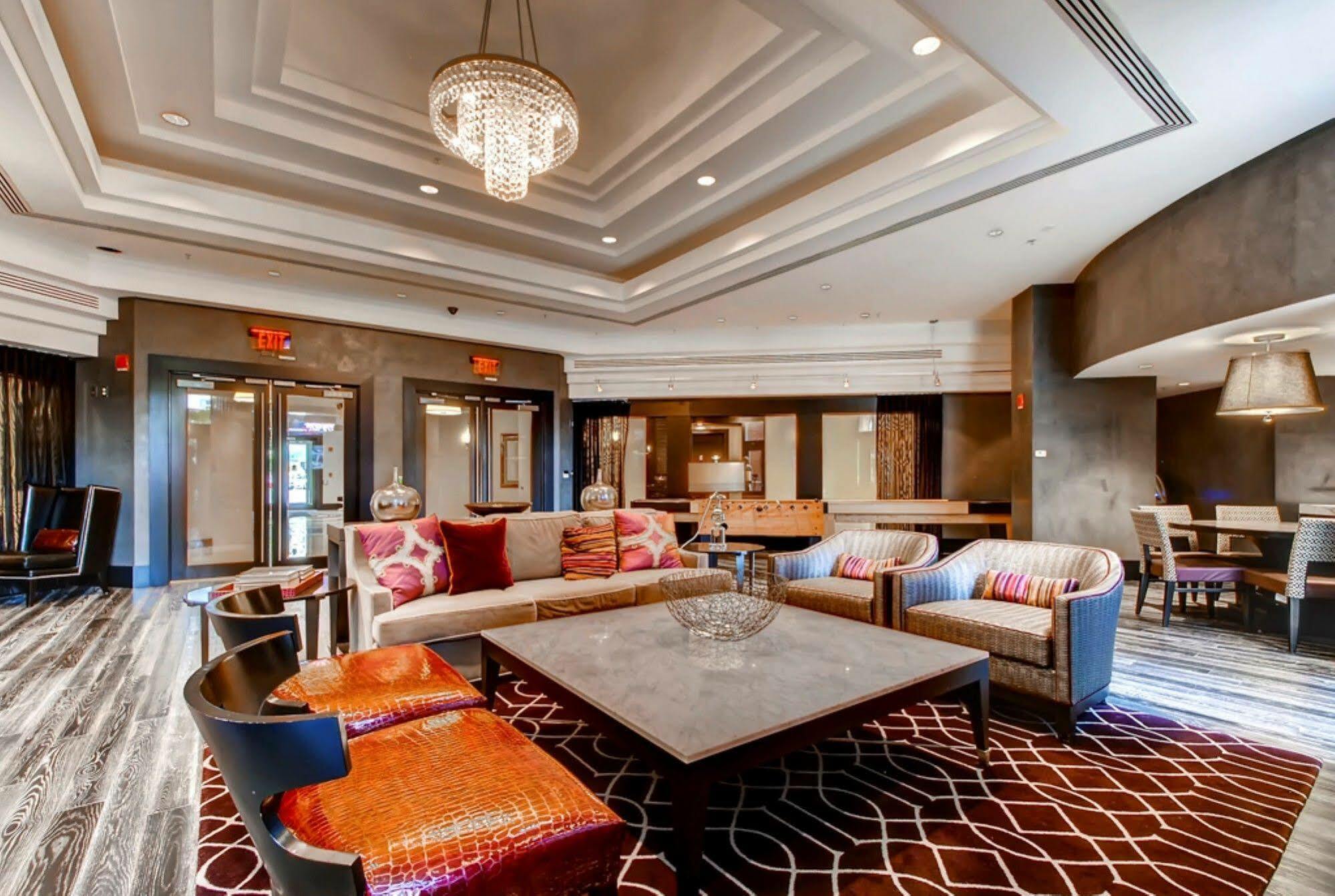 Global Luxury Suites At Thomas Circle Вашингтон Экстерьер фото